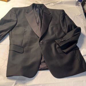 Jos. A. Bank Signature Series Men’s 42S Black Tuxedo Jacket New Without Tags